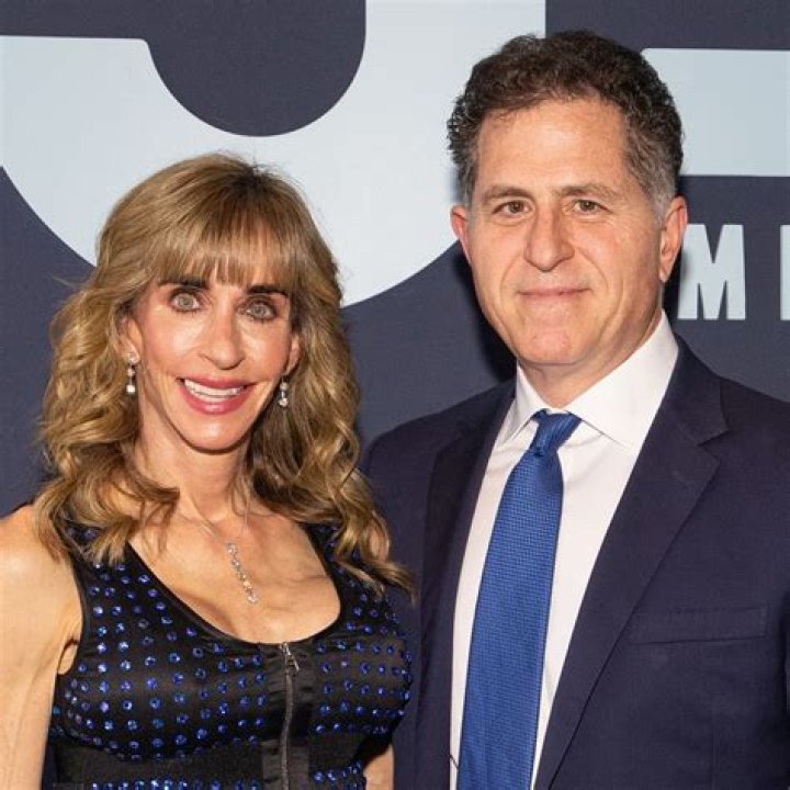 Discover The Secrets Behind Chingu Amiga's Multi-Million Dollar Net Worth