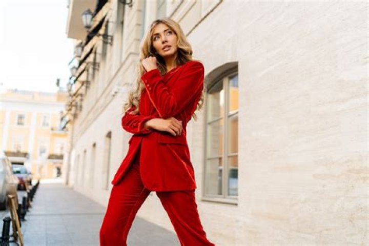 Discoveries And Insights For Fashion Enthusiasts