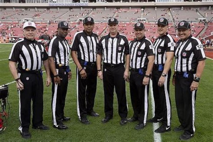 How Much Do NFL Refs Make?
