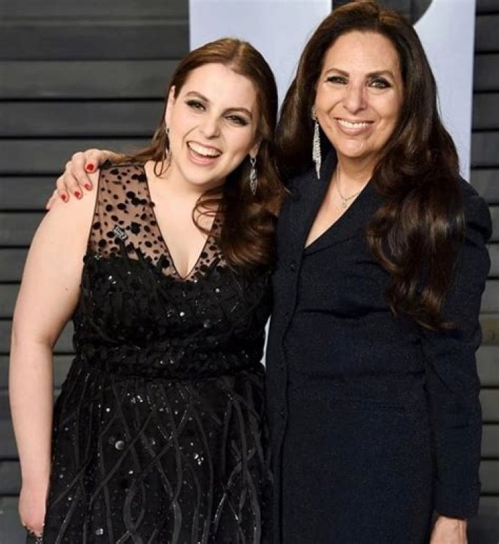 Uncover The Influence Of Beanie Feldstein's Parents On Her Career