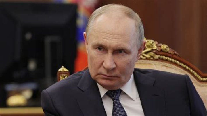 Unraveling The Secrets: Putin's Height Decoded